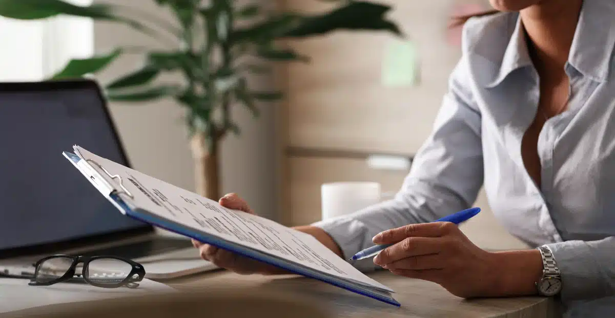 Does Blue Cross Blue Shield Cover Rehab? How to Use Your Benefits