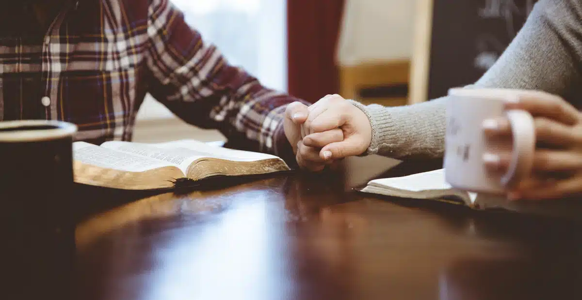 Faith-Based Recovery Programs: Finding Strength in Treatment