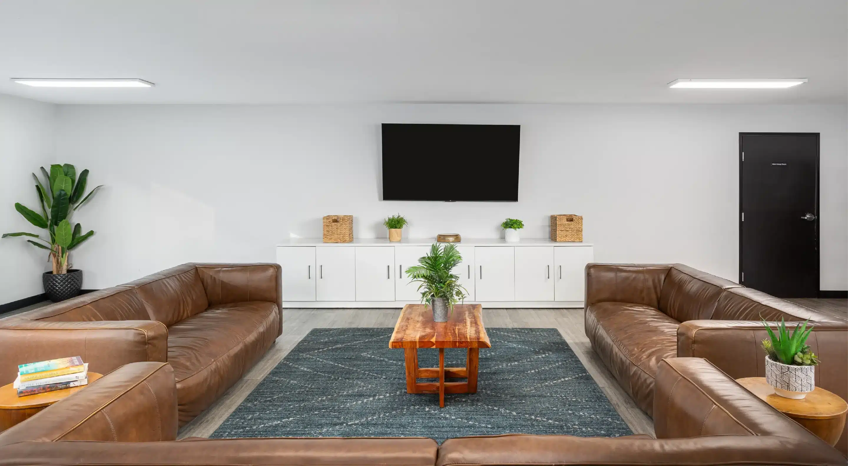 NBT - NEWPORT BEACH-16